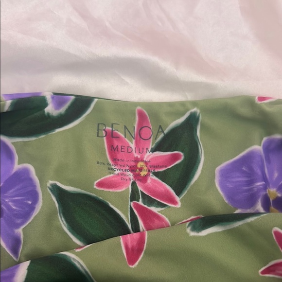 Benoa Swim Garden Isle Paia One Piece - Picture 3 of 3